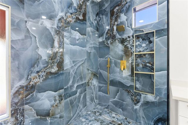 3004 Darby Falls Drive, Las Vegas, NV 89134