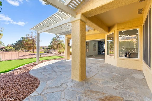 3004 Darby Falls Drive, Las Vegas, NV 89134