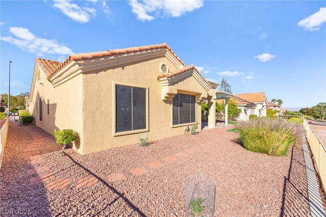 3004 Darby Falls Drive, Las Vegas, NV 89134