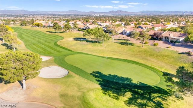 3004 Darby Falls Drive, Las Vegas, NV 89134