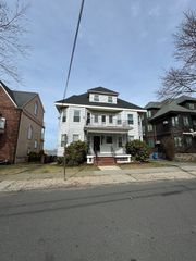 97 Court Road 2, Winthrop, MA 02152