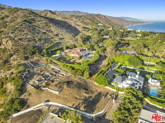 27061 Sea Vista Drive, Malibu, CA 90265
