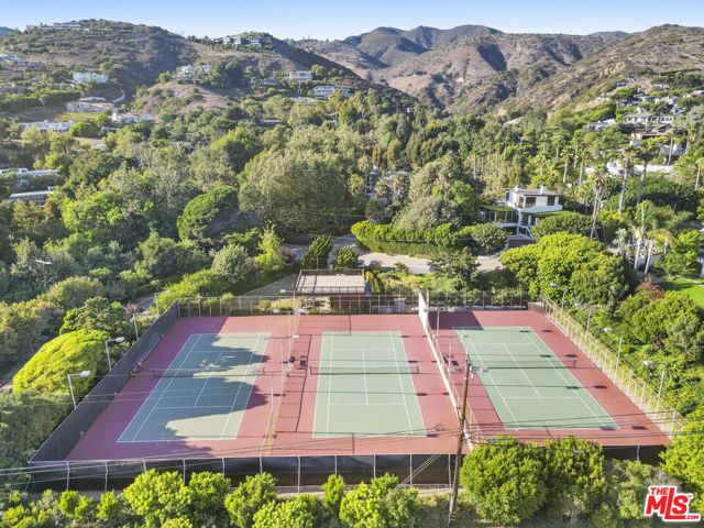 27061 Sea Vista Drive, Malibu, CA 90265