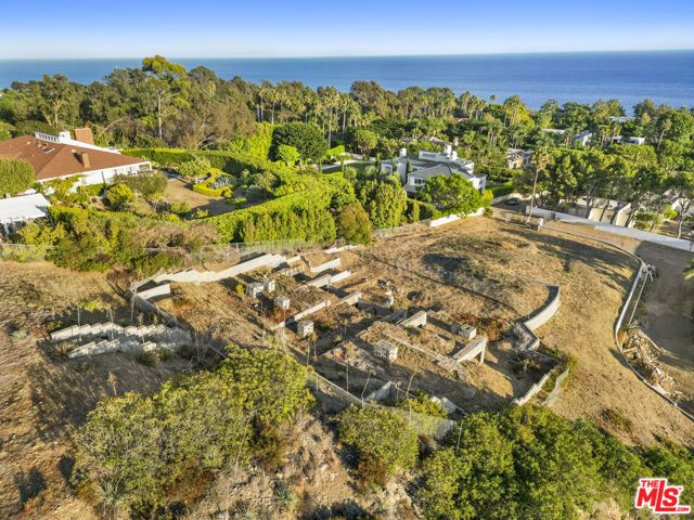 27061 Sea Vista Drive, Malibu, CA 90265