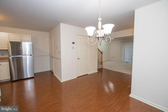 9006 SHEFFIELD DR, Morrisville, PA 19067