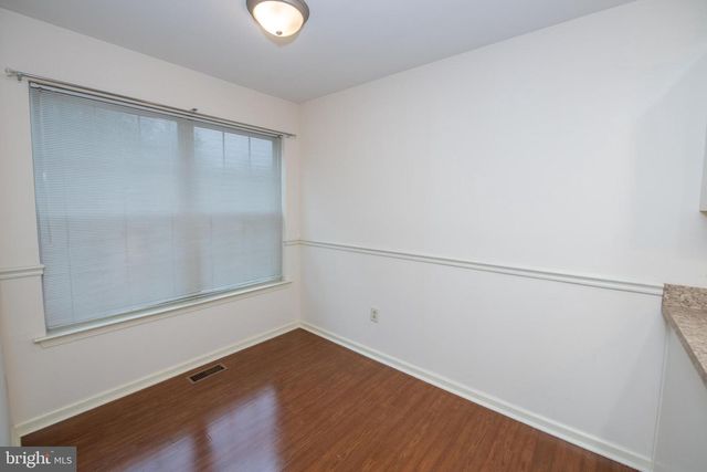 9006 SHEFFIELD DR, Morrisville, PA 19067