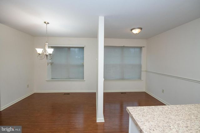 9006 SHEFFIELD DR, Morrisville, PA 19067