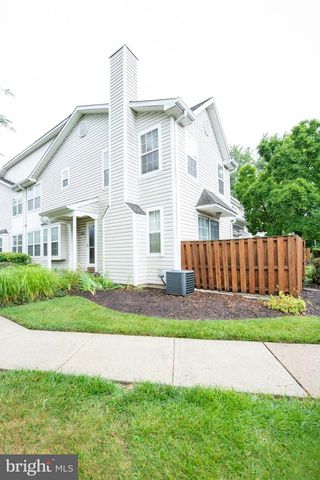 9006 SHEFFIELD DR, Morrisville, PA 19067