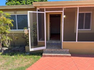 2510 Wiley St C1, Hollywood, FL 33020