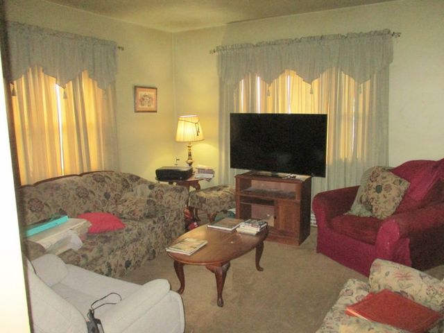 289 Clay Street, Rochester, PA 15074