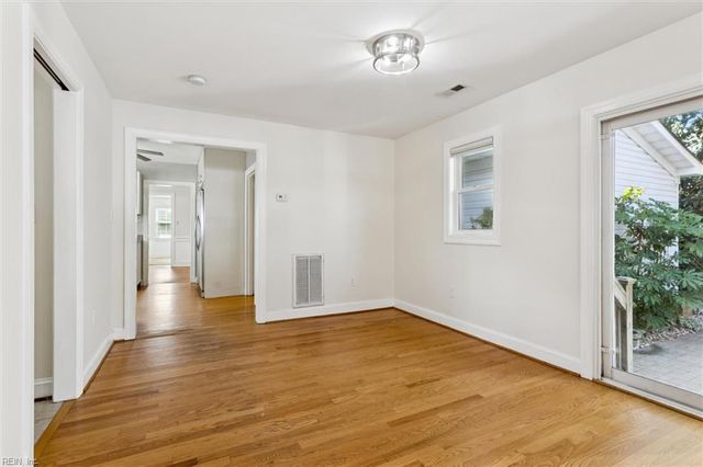 4017 Buchanan DR, Hampton, VA 23669