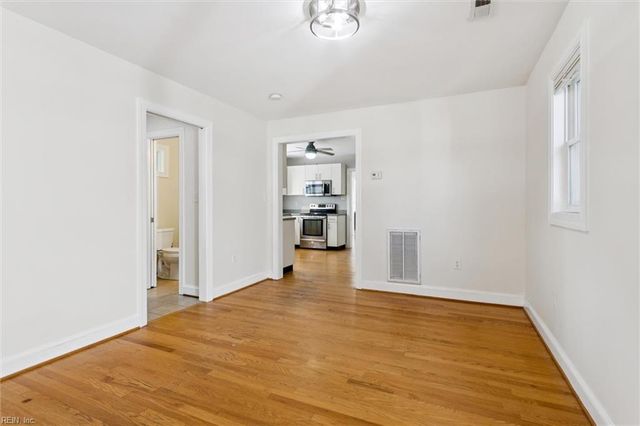 4017 Buchanan DR, Hampton, VA 23669