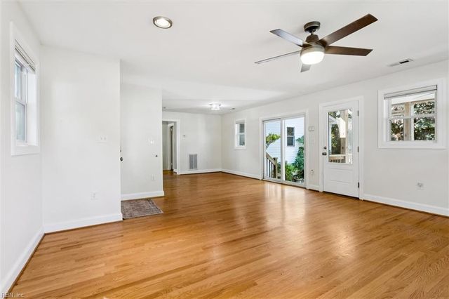 4017 Buchanan DR, Hampton, VA 23669