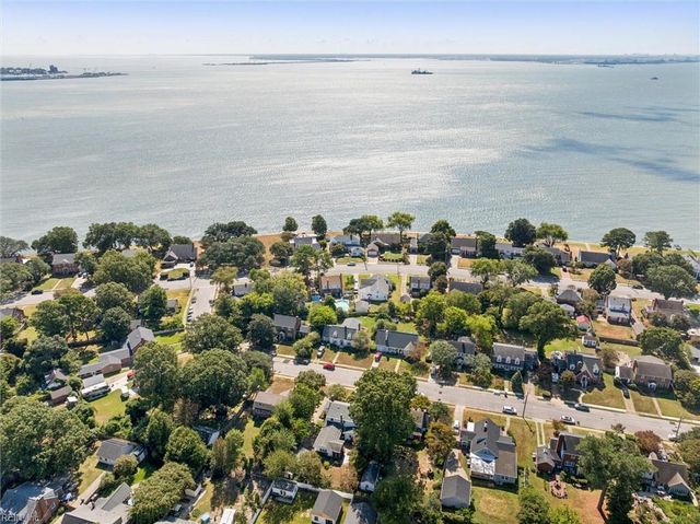 4017 Buchanan DR, Hampton, VA 23669
