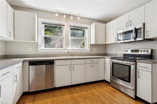 4017 Buchanan DR, Hampton, VA 23669