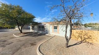 633 W Simmons Road, Tucson, AZ 85705