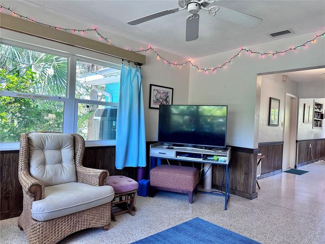 5868 26TH AVENUE S, Gulfport, FL 33707