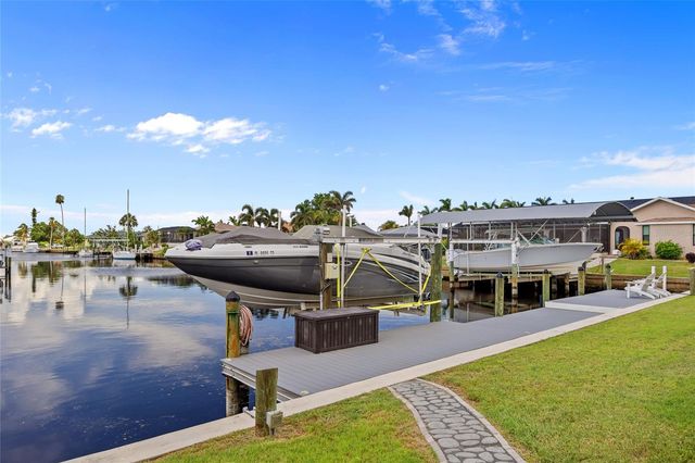 4286 HARBOR BOULEVARD, Port Charlotte, FL 33952