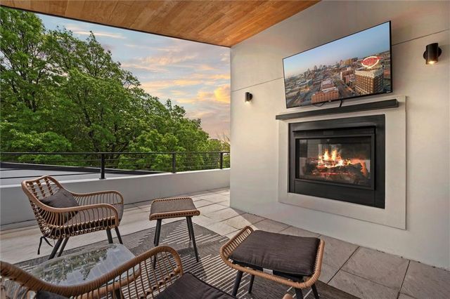 4540 Mercier Street, Kansas City, MO 64111