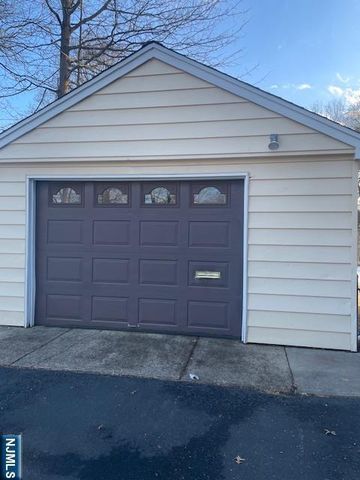 82 Azalea Street, Paramus, NJ 07652