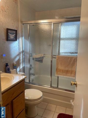 82 Azalea Street, Paramus, NJ 07652