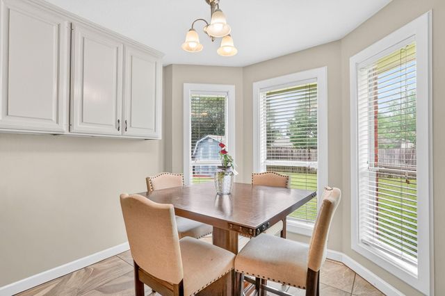 712 Aster Drive, College Station, TX 77845