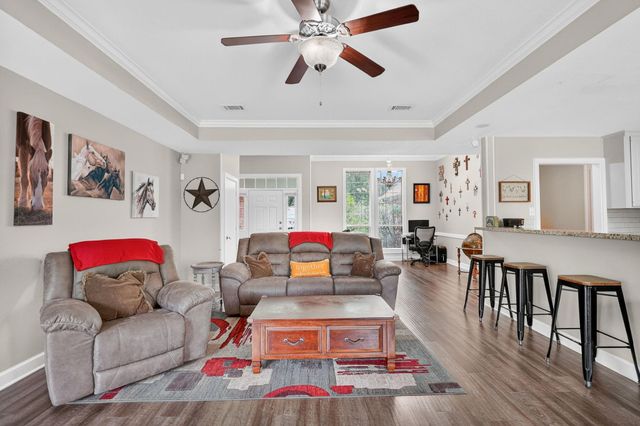 712 Aster Drive, College Station, TX 77845