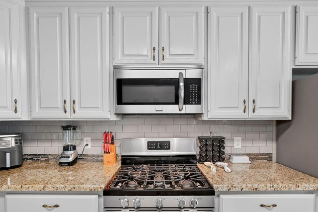 712 Aster Drive, College Station, TX 77845