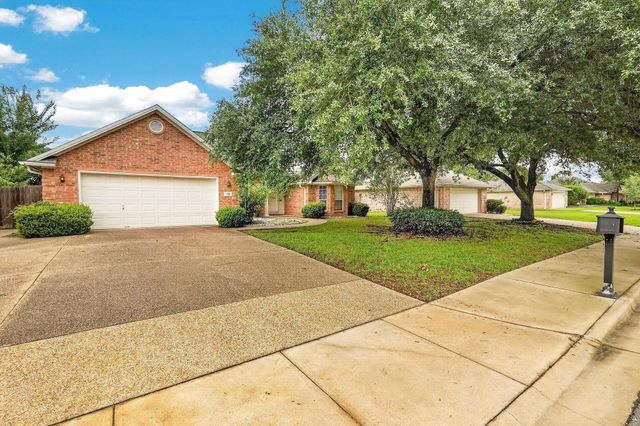 712 Aster Drive, College Station, TX 77845