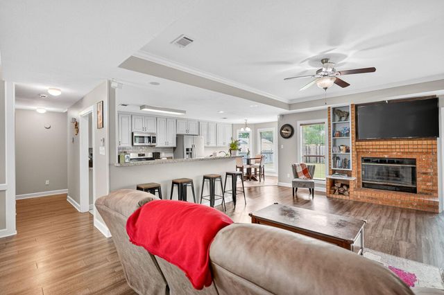 712 Aster Drive, College Station, TX 77845