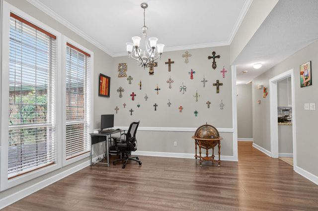 712 Aster Drive, College Station, TX 77845