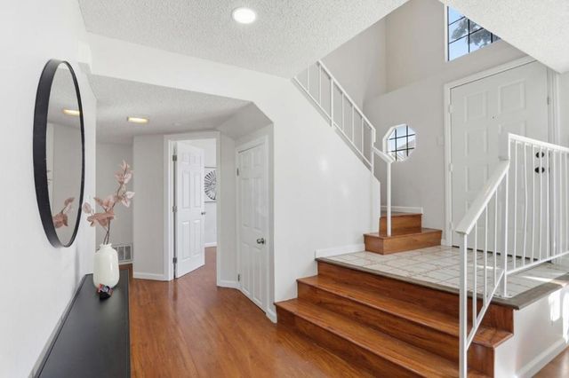 7271 Sleepy Creek Drive, San Jose, CA 95120