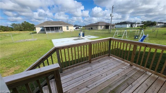 3820 20th ST W, Lehigh Acres, FL 33971