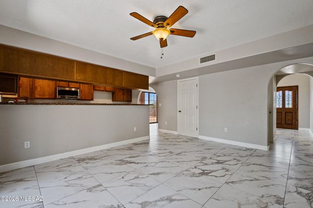 4491 W Irvington Road, Tucson, AZ 85746