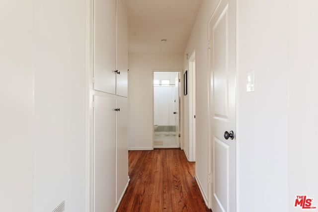 2021 Hillhurst Avenue 8, Los Angeles, CA 90027