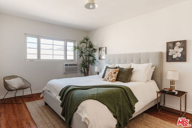 2021 Hillhurst Avenue 8, Los Angeles, CA 90027