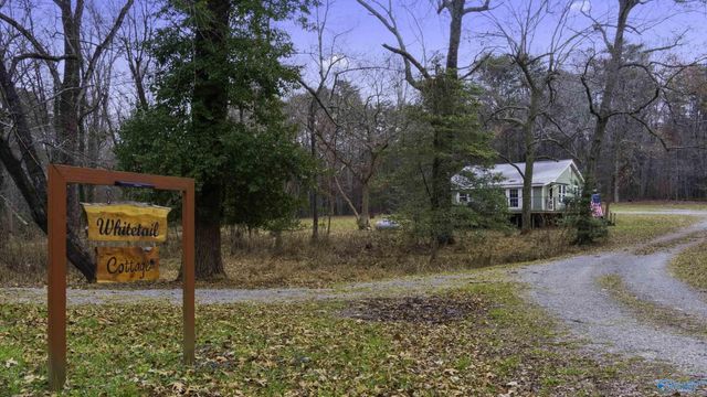 16564 County Road 89, Mentone, AL 35984