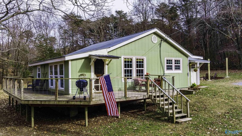 16564 County Road 89, Mentone, AL 35984