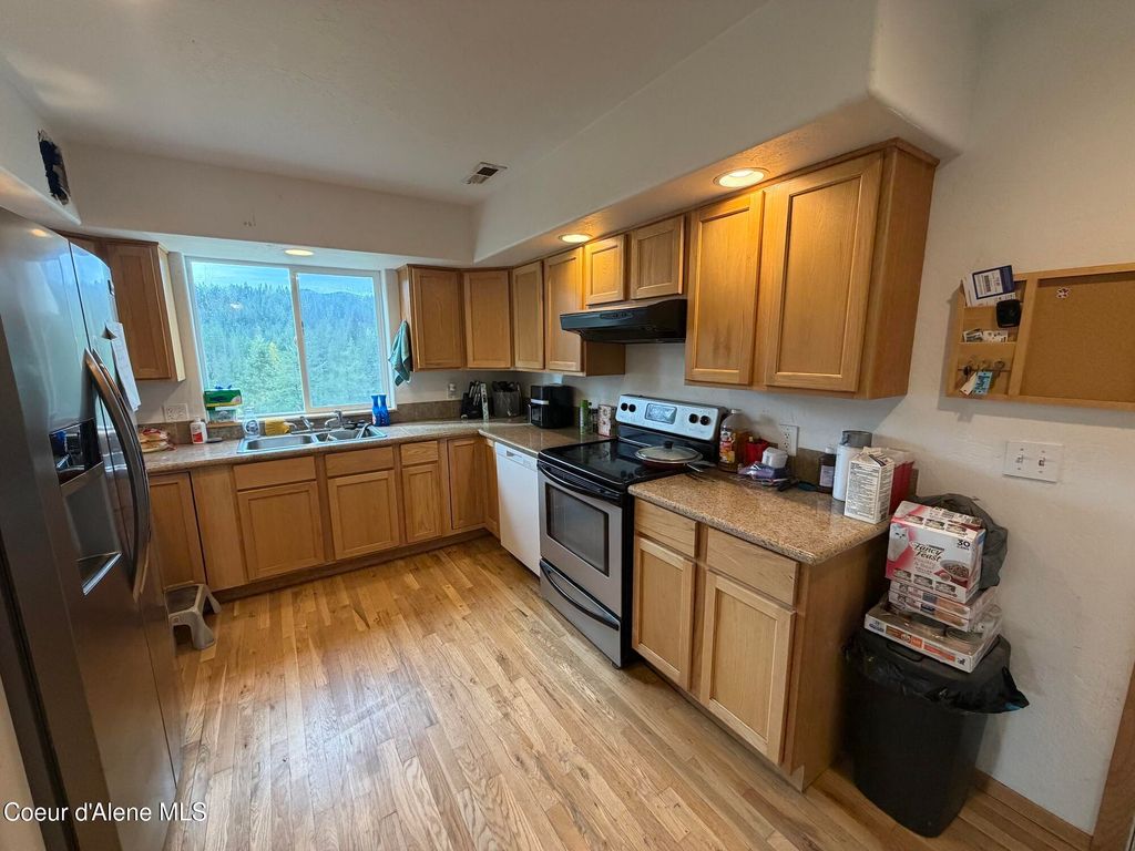 698 Paradise LN, Pinehurst, ID 83850 photo 5