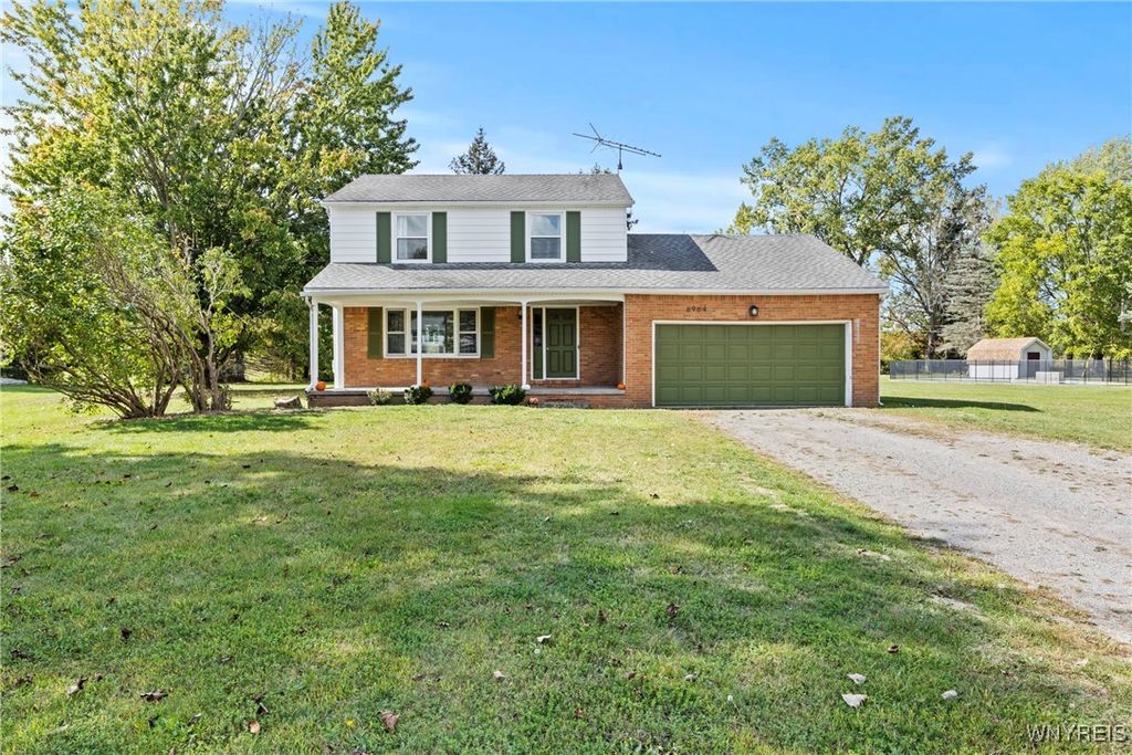 6964 Creekview Drive, Pendleton, NY 14094