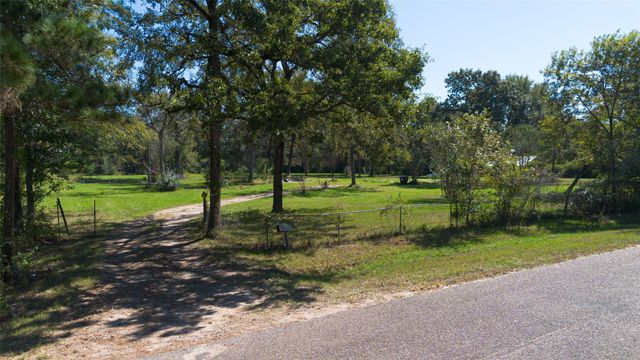 31310 Debbi Lane, Magnolia, TX 77355