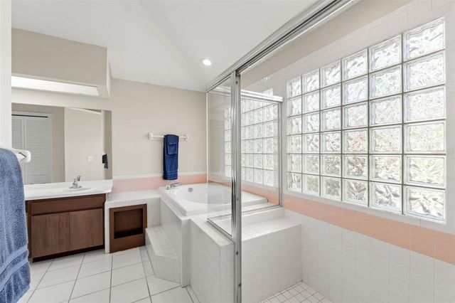 958 RIDGEWOOD TERRACE, Tarpon Springs, FL 34689