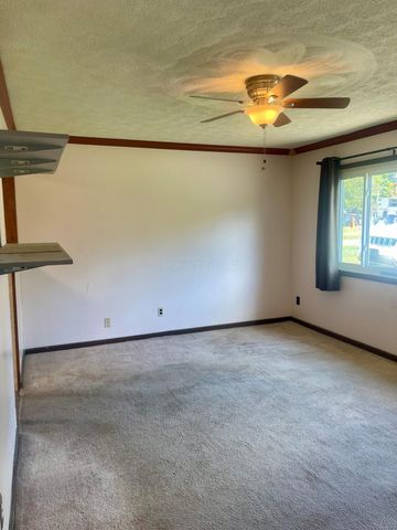 5559 Cedar Drive, Grove City, OH 43123