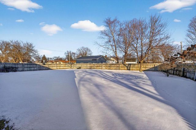 170 River Street, Belleville, WI 53508