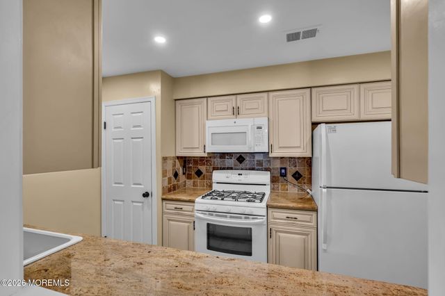 390 Crawford Street, Shrewsbury Twp, NJ 07724