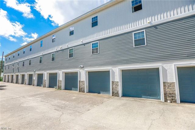 9530 3rd Bay St Apt 12, Norfolk, VA 23518
