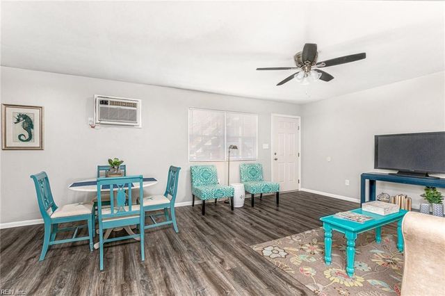 9530 3rd Bay St Apt 12, Norfolk, VA 23518