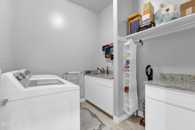 3901 DESERT PARK Place, El Paso, TX 79938