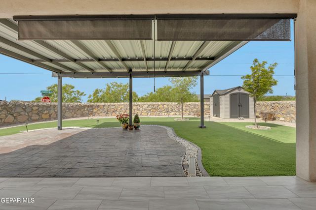 3901 DESERT PARK Place, El Paso, TX 79938