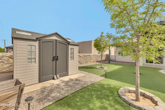 3901 DESERT PARK Place, El Paso, TX 79938